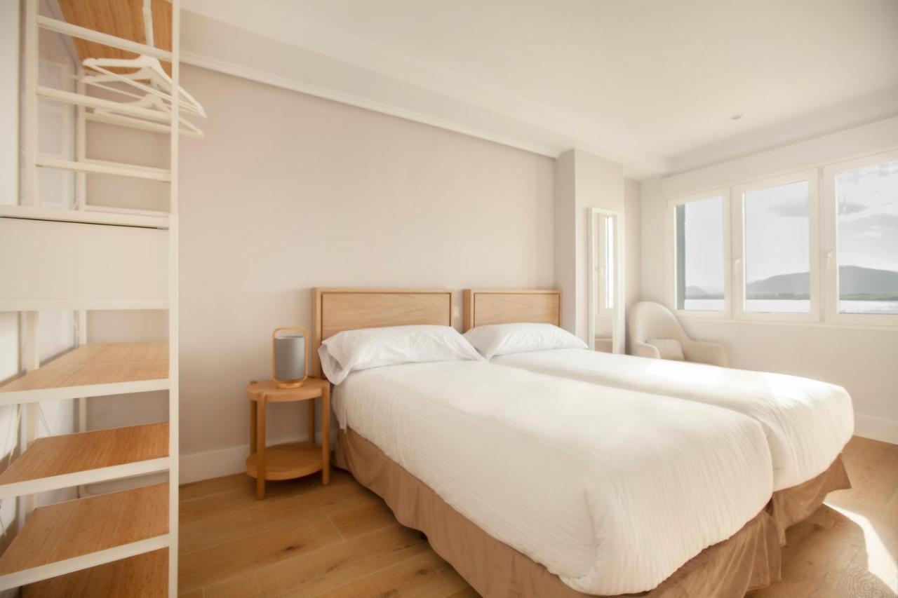 Apartamentos Reina Victoria Santander Bagian luar foto