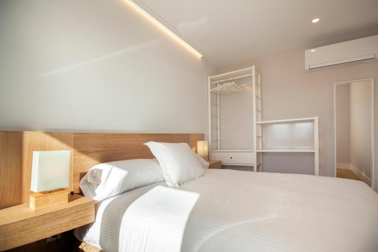 Apartamentos Reina Victoria Santander Bagian luar foto
