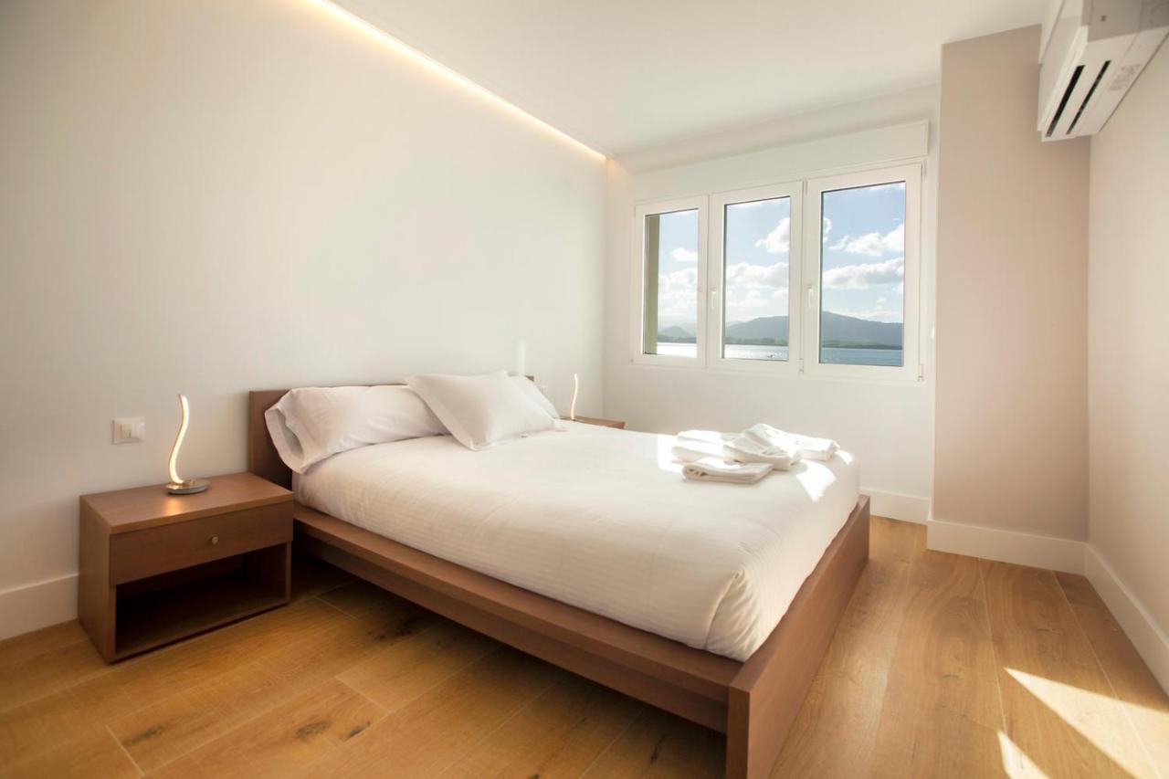 Apartamentos Reina Victoria Santander Bagian luar foto