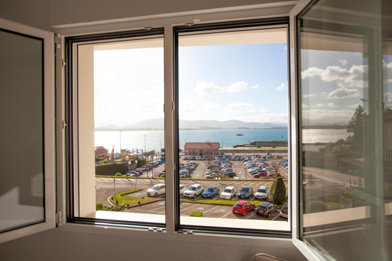 Apartamentos Reina Victoria Santander Bagian luar foto